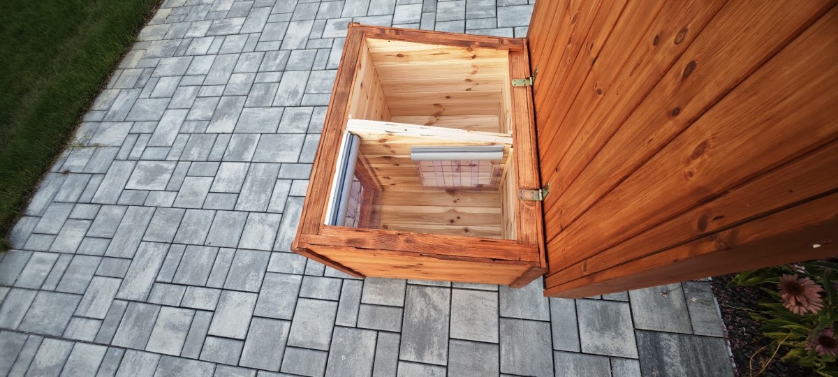 Extra hőfüggöny  kutyaház bejáratára – ThermoShield