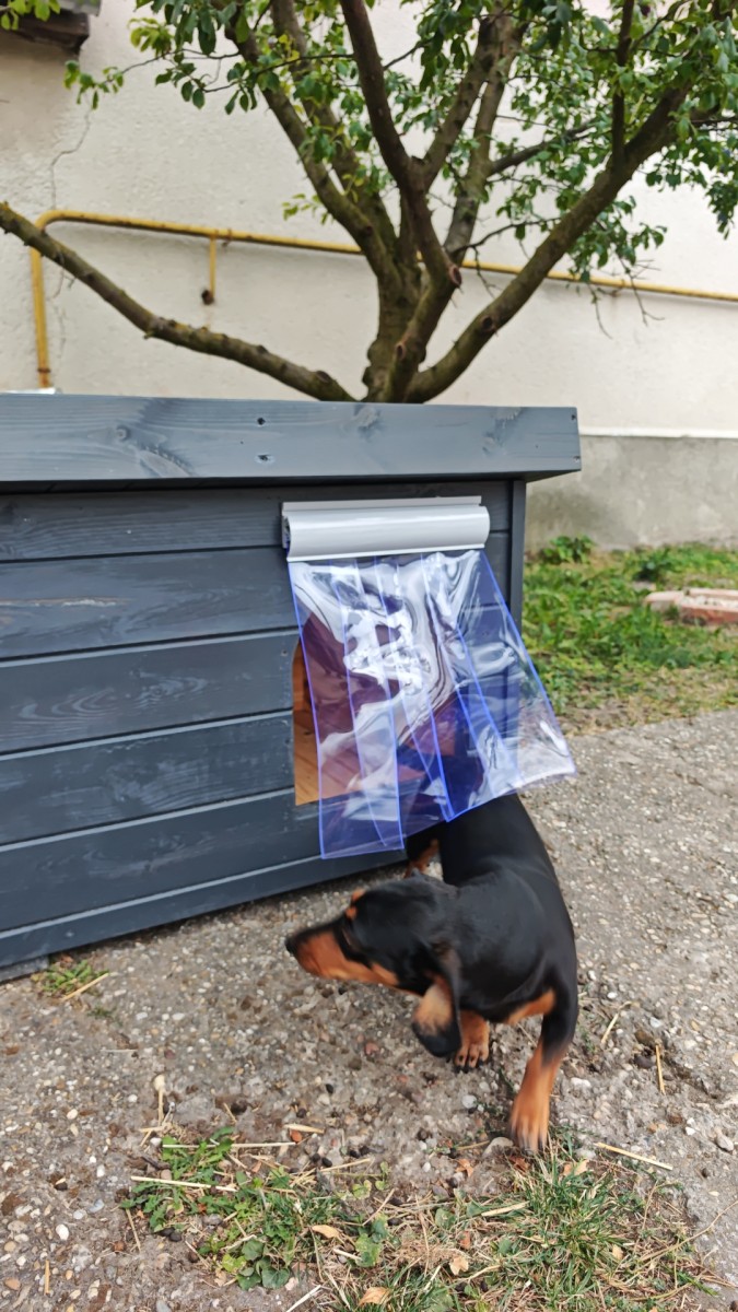 Extra hőfüggöny  kutyaház bejáratára – ThermoShield